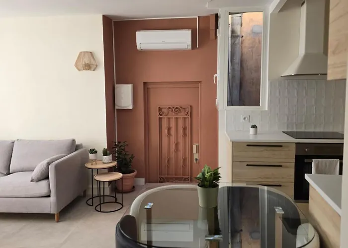 Renovated Loft Next To Monaco شقة روكوبرُن كاب مارتي